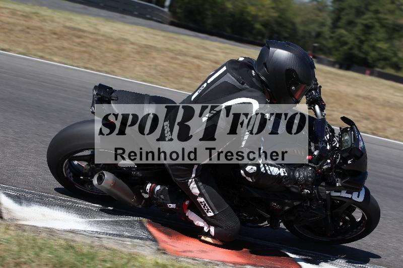 /Archiv-2022/54 13.08.2022 Plüss Moto Sport ADR/Freies Fahren/backside